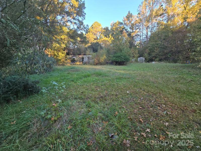 8752 Pine Tree Cir., Charlotte, NC 28278