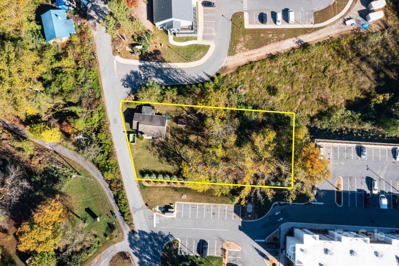 39 Rocky Ridge Rd., Asheville, NC 28806