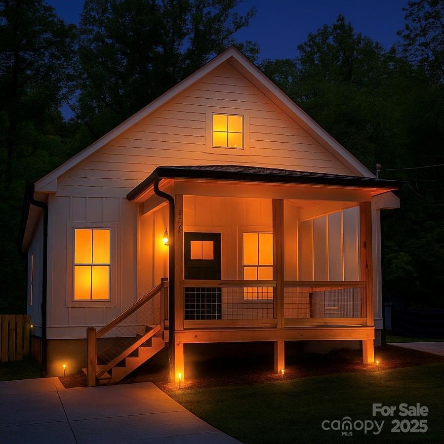 114 Orchard St., Old Fort, NC 28762