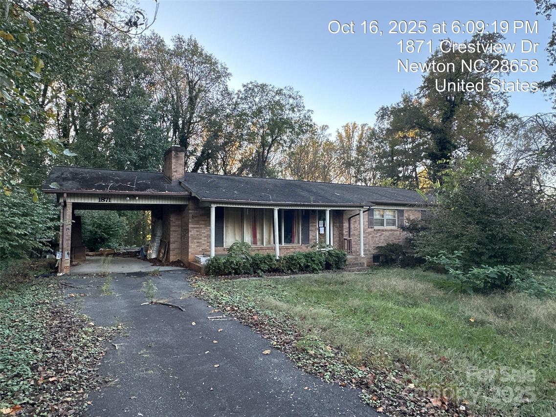 1871 Crestview Dr., Newton, NC 28658