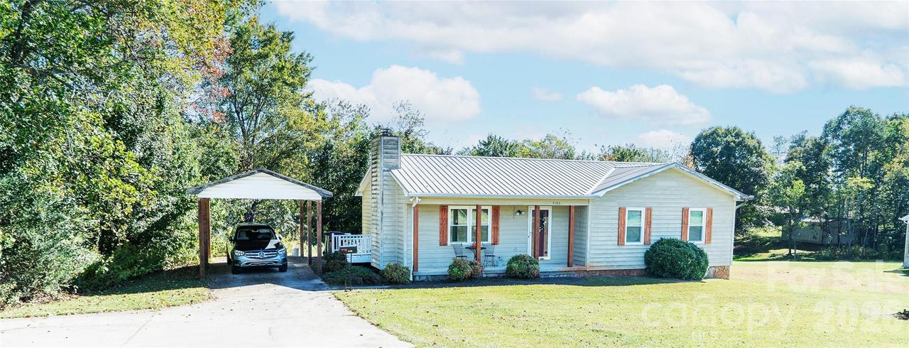 4186 Horseshoe Bend Rd., Hudson, NC 28638