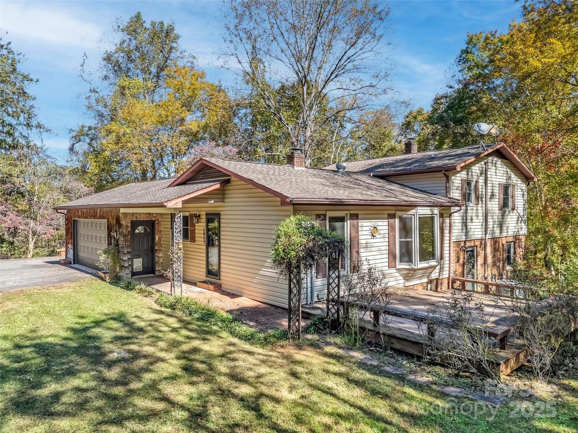 1015 Pisgah Hwy., Candler, NC 28715