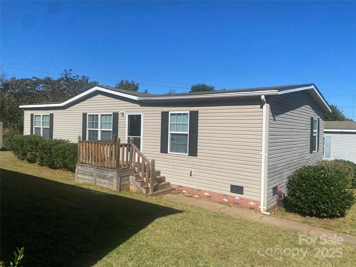 7445 Grandview Ridge Dr., Charlotte, NC 28215