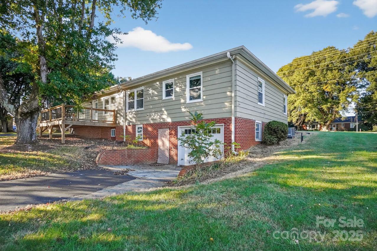 88 Teague Town Rd., Taylorsville, NC 28601