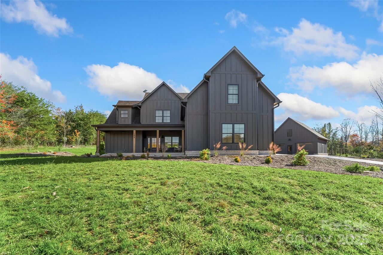 284 Bent Creek Rd., Nebo, NC 28761