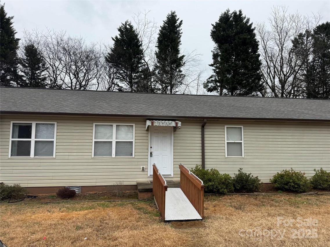 2075 N Whisnant Ave., Newton, NC 28658