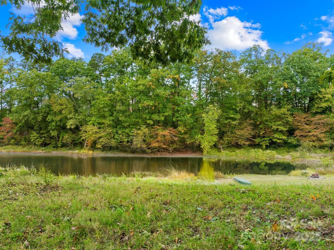 4107 Cascade St. #5, Terrell, NC 28682
