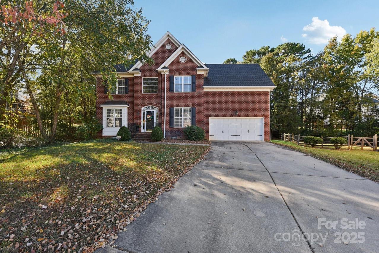 11015 Wilburn Park Ct., Charlotte, NC 28262