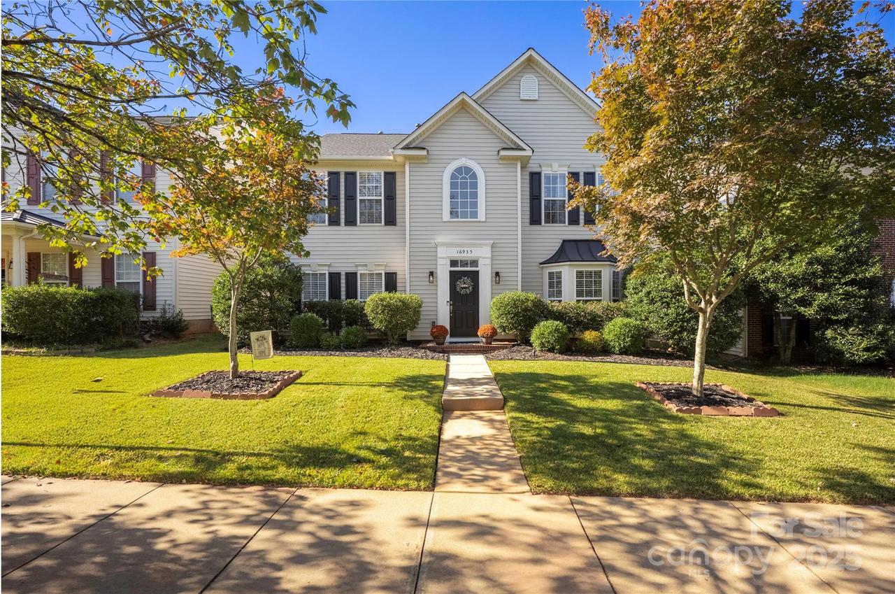 16935 Hugh Torance Pkwy., Huntersville, NC 28078