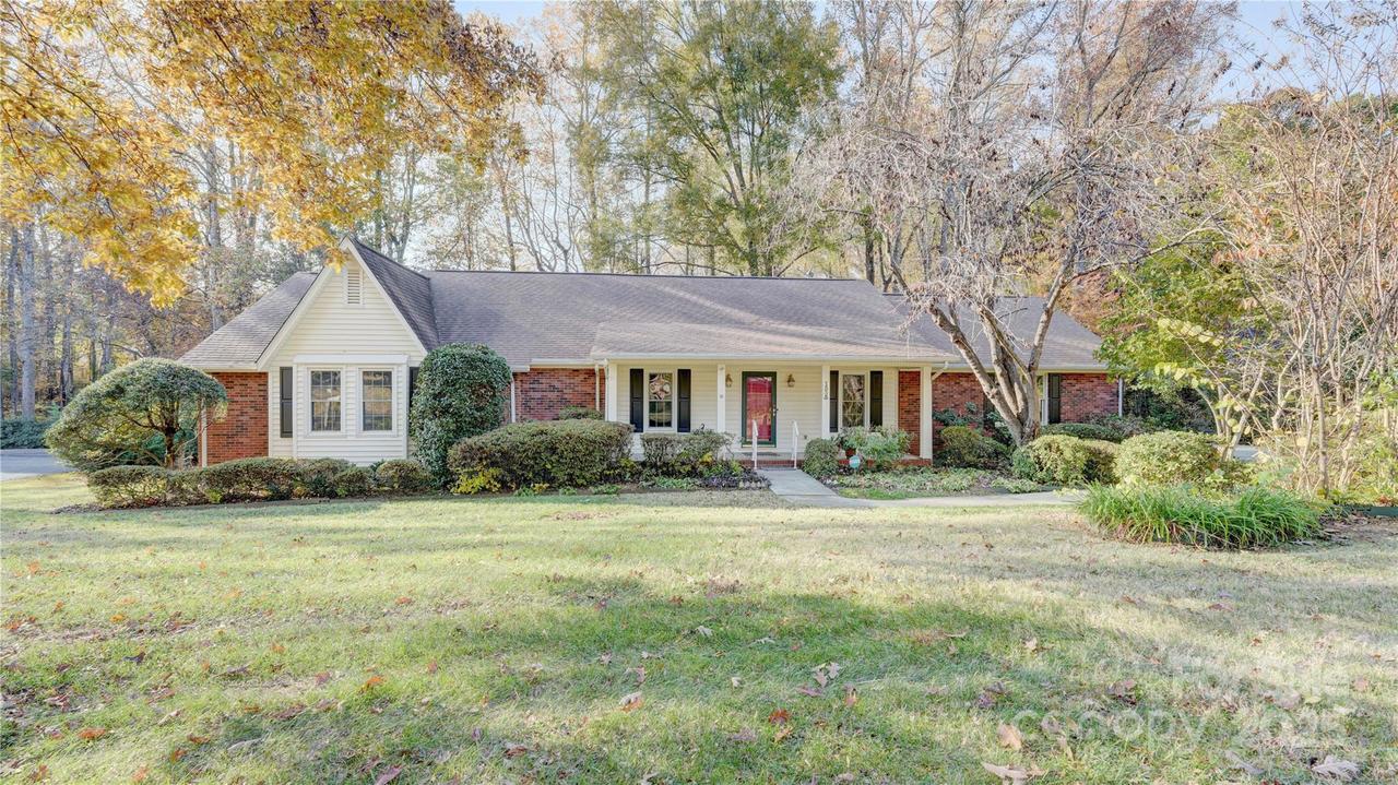 1535 Cripple Creek Rd., Kannapolis, NC 28081