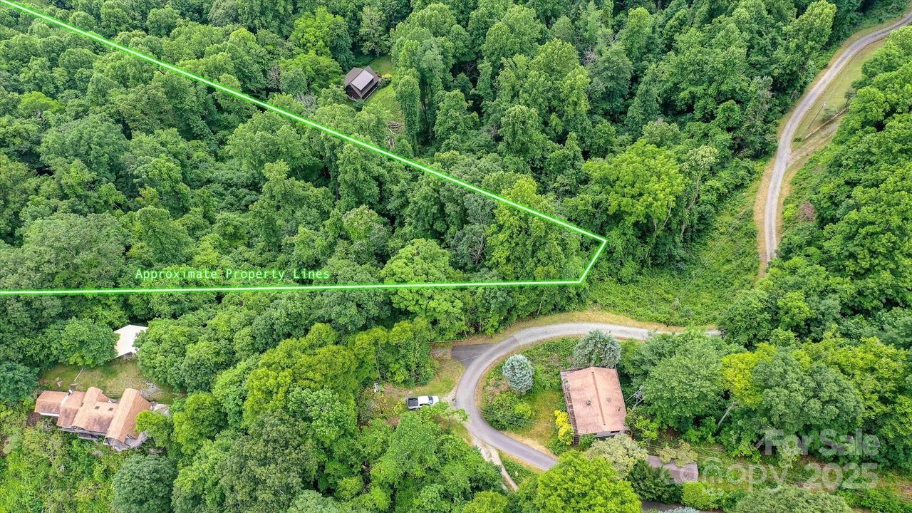 99999 Secluded Valley Rd., Marshall, NC 28743