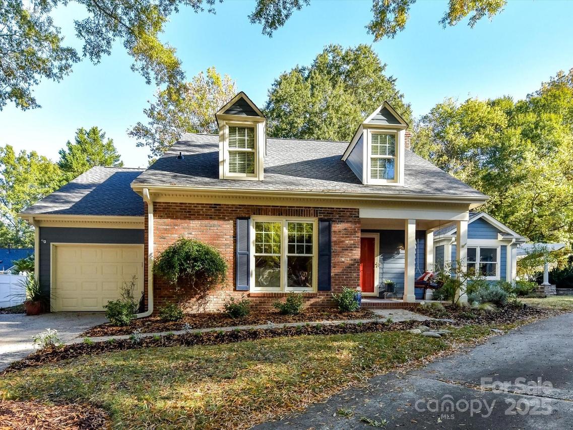 2505 Breuster Dr., Charlotte, NC 28210