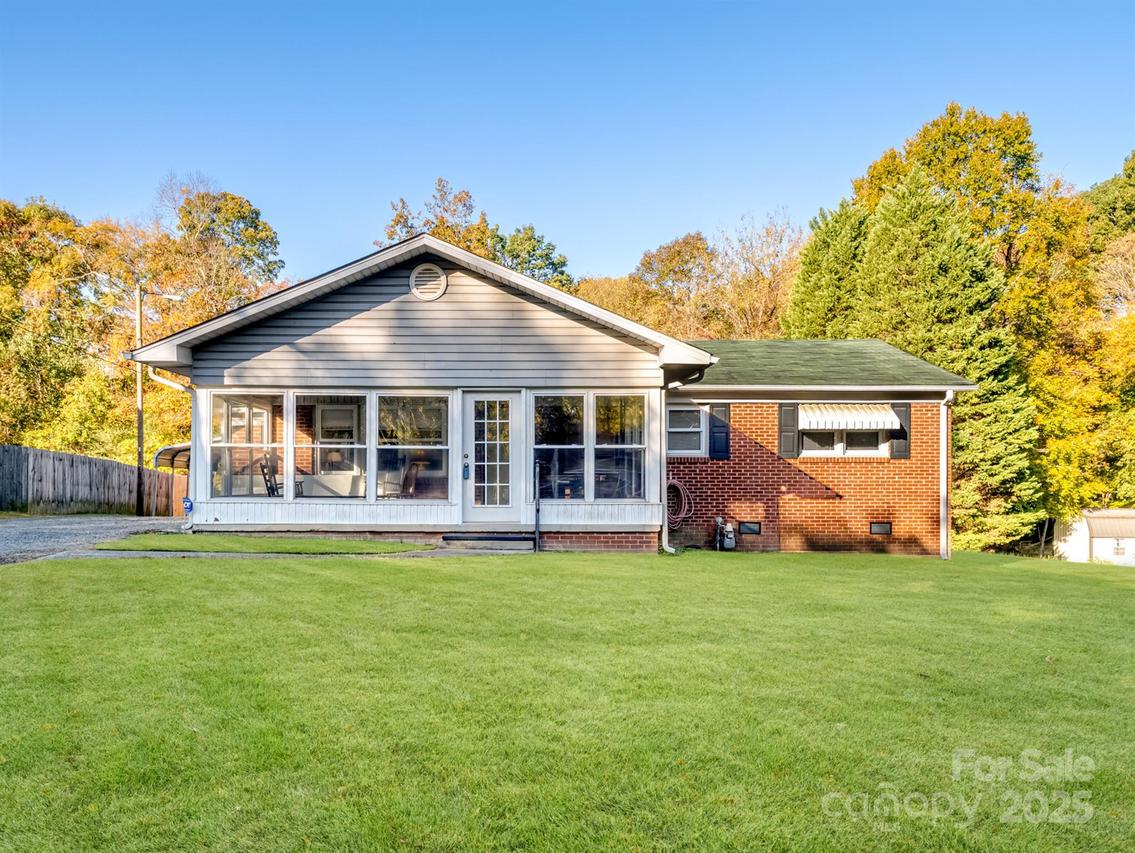 1028 Ashford St., Charlotte, NC 28214