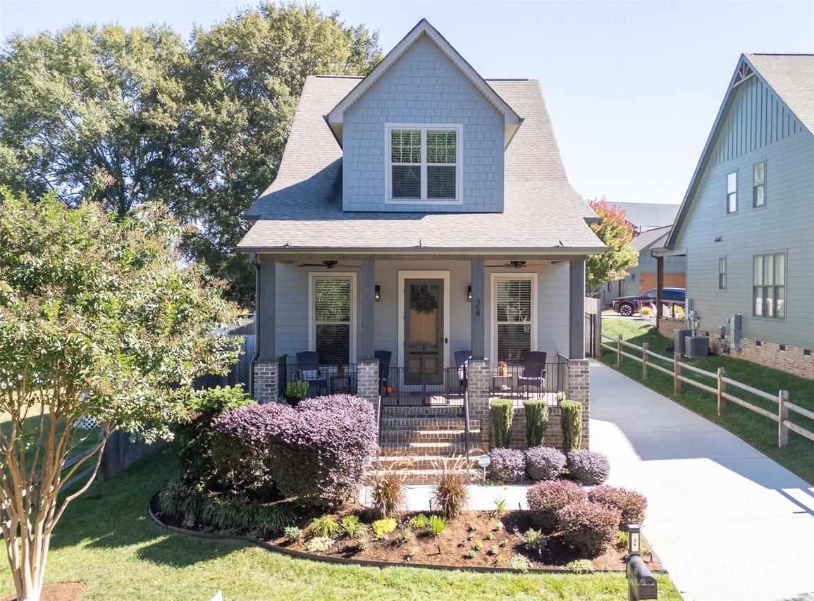 24 Oak St., Belmont, NC 28012