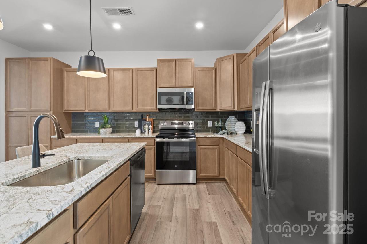 7720 Ethora Way #1, Charlotte, NC 28216