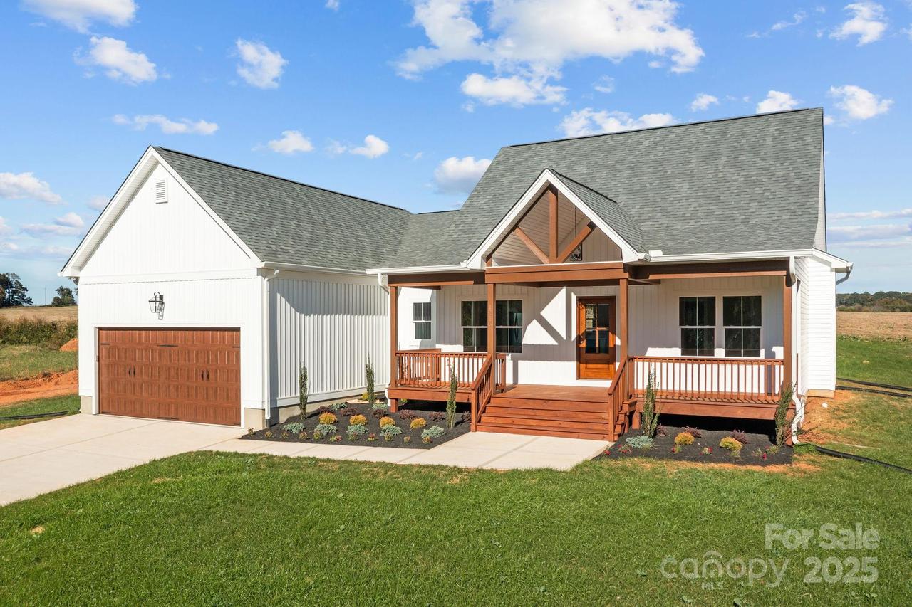 1716 Jennings Rd., Olin, NC 28660