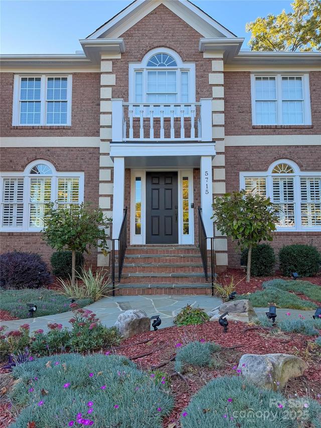 5715 Hartfield Downs Dr., Charlotte, NC 28269