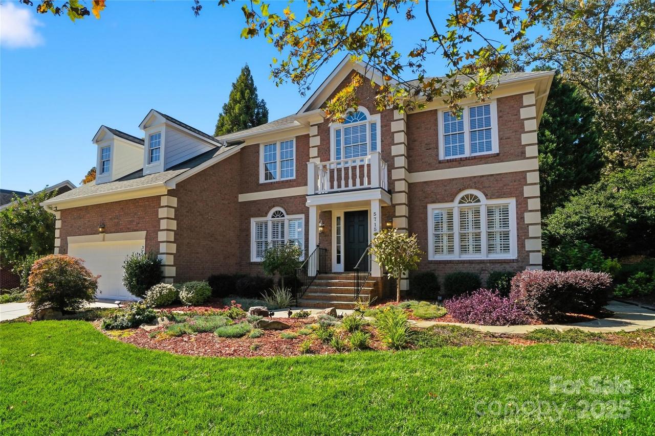 5715 Hartfield Downs Dr., Charlotte, NC 28269
