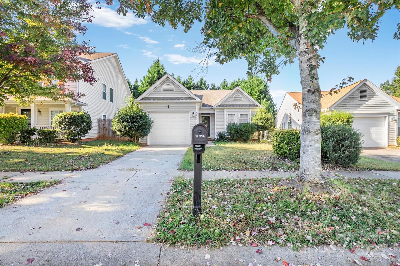 559 Tribune Dr., Charlotte, NC 28214