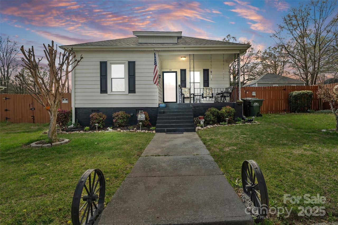 1411 Congress St., Gastonia, NC 28054