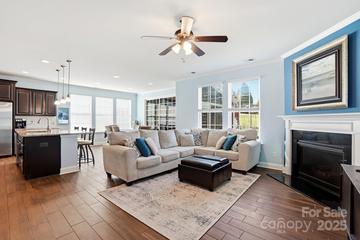 6434 Myston Ln., Huntersville, NC 28078