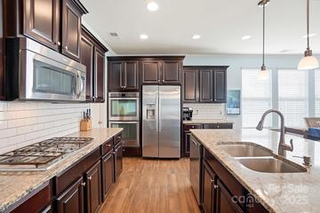 6434 Myston Ln., Huntersville, NC 28078