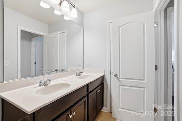 6434 Myston Ln., Huntersville, NC 28078