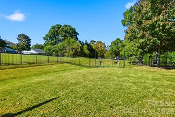 6434 Myston Ln., Huntersville, NC 28078