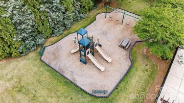 6434 Myston Ln., Huntersville, NC 28078