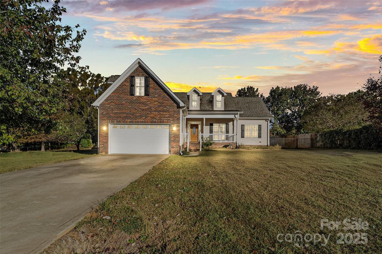 104 Ole Farm Pl., Kings Mountain, NC 28086