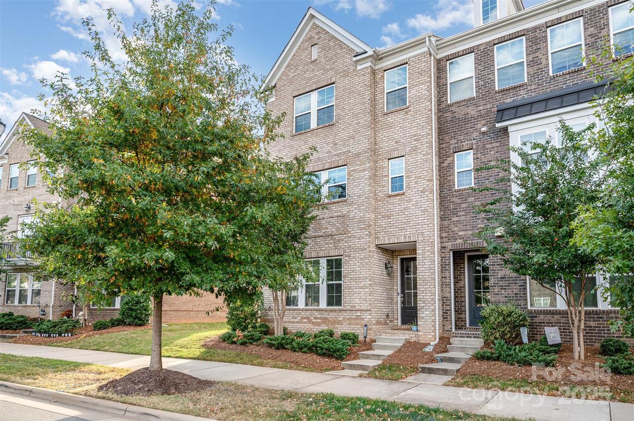 11529 Red Rust Ln., Charlotte, NC 28277