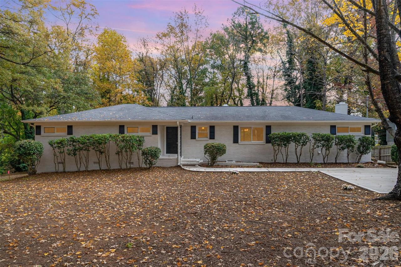 1118 Jenkins Dr., Charlotte, NC 28212