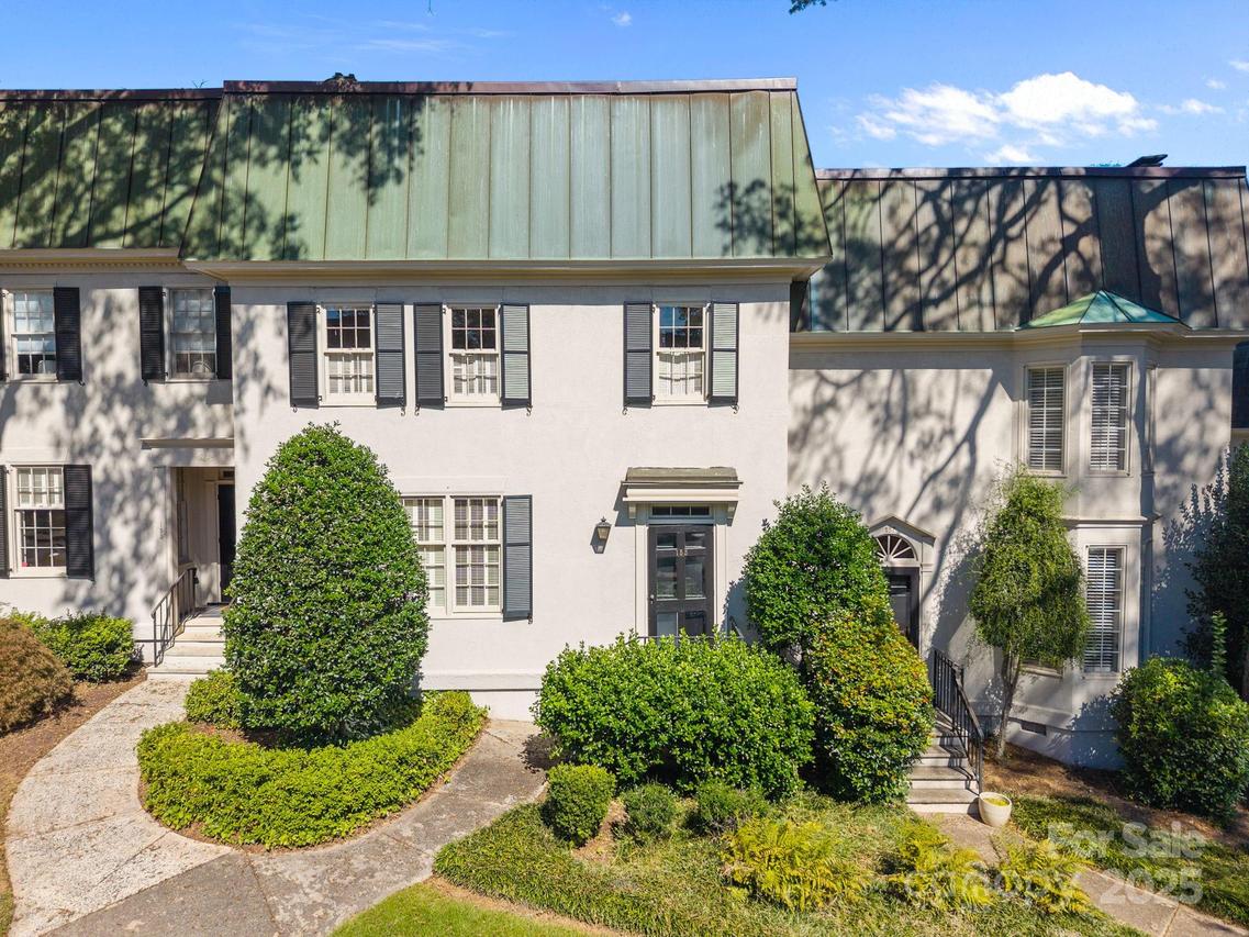 155 Perrin Pl., Charlotte, NC 28207