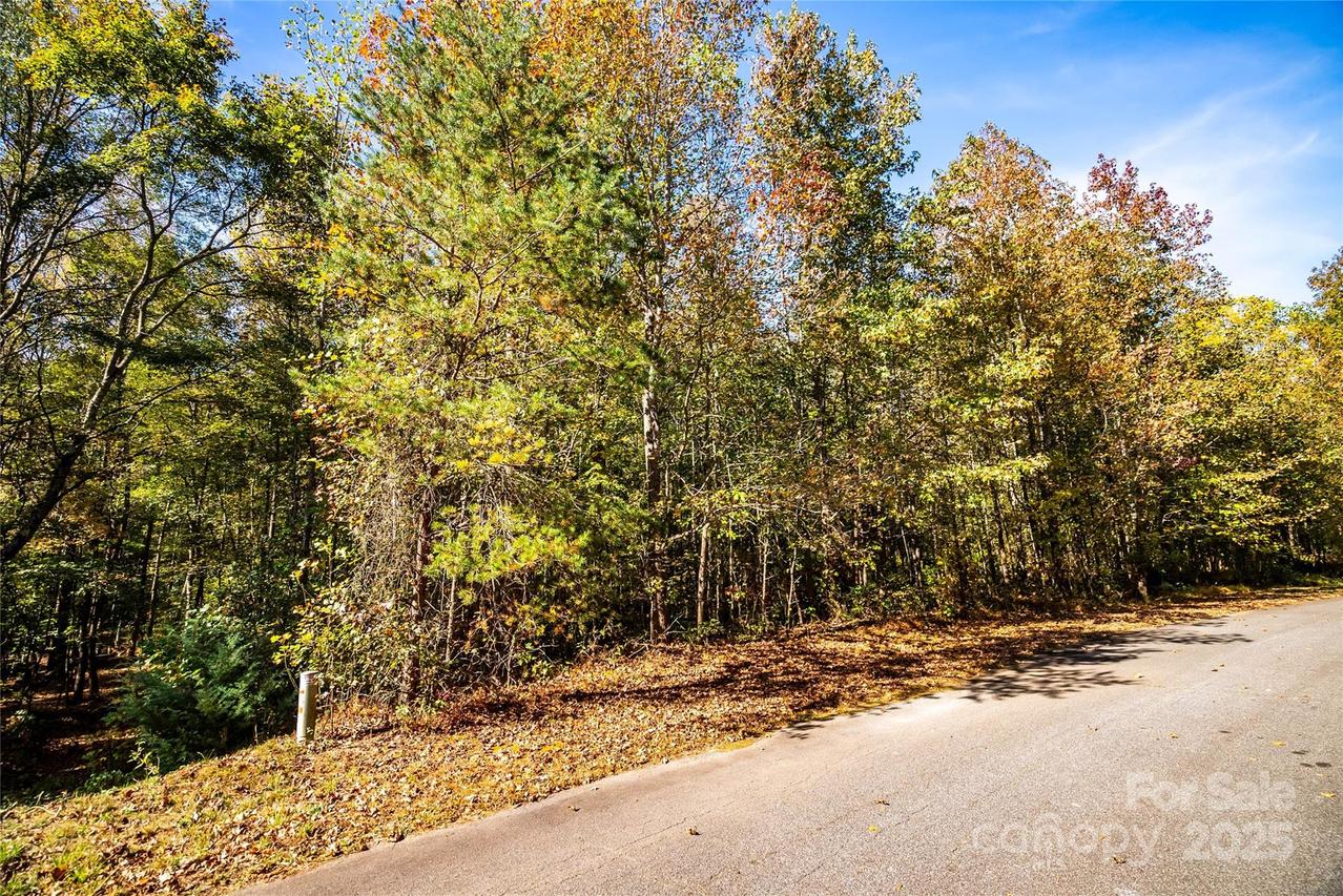 68 Seminole Dr., Maiden, NC 28650