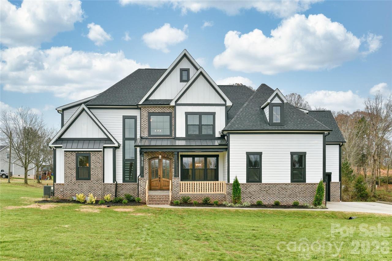 3874 Hickory Hwy., Statesville, NC 28677