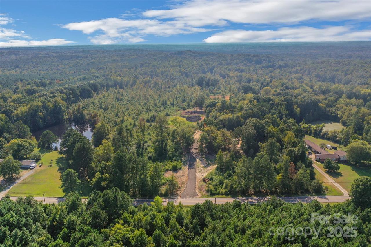 1016 S Oakshire Ln. #6, Waxhaw, NC 28173