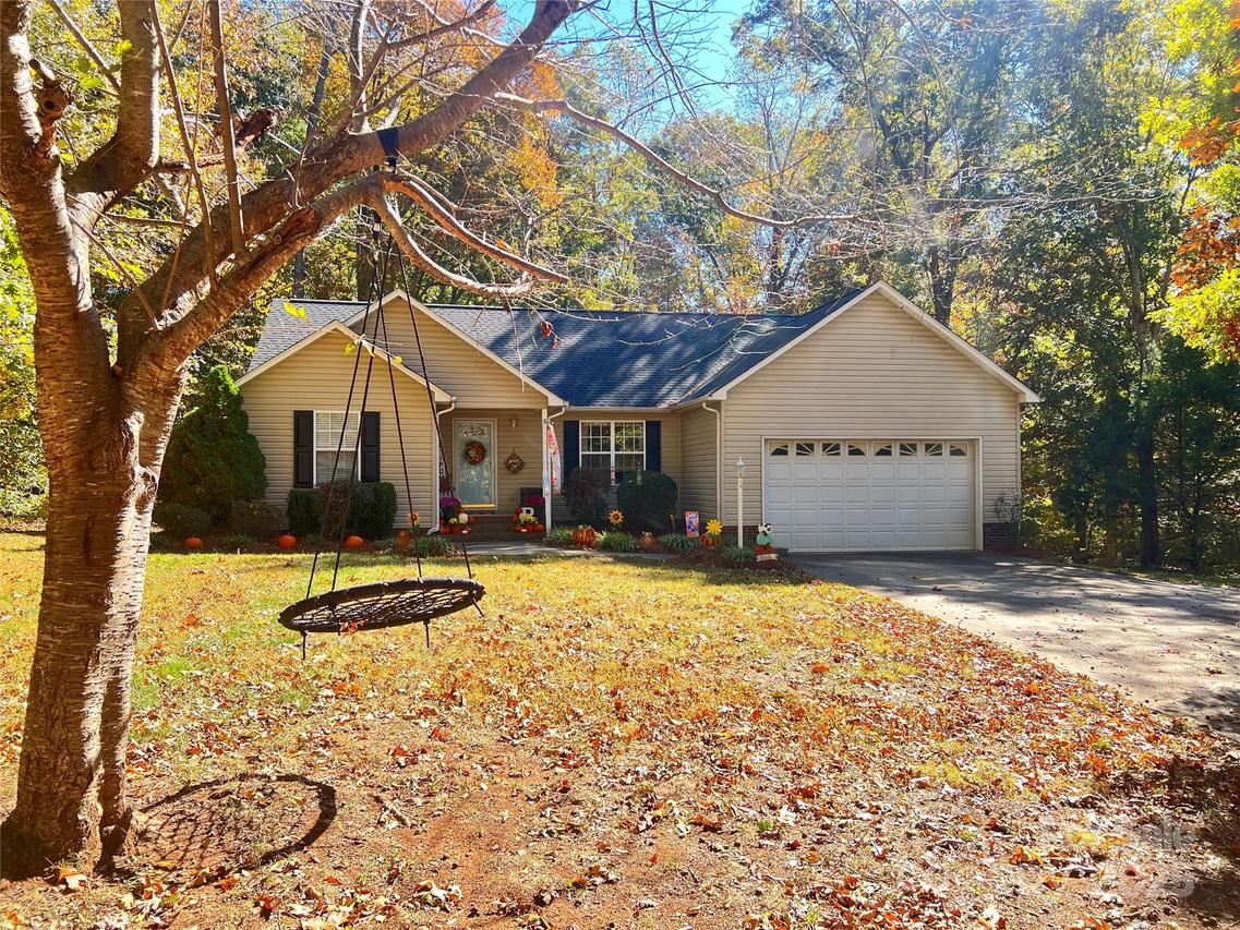 179 Spring Oak Dr., Salisbury, NC 28147