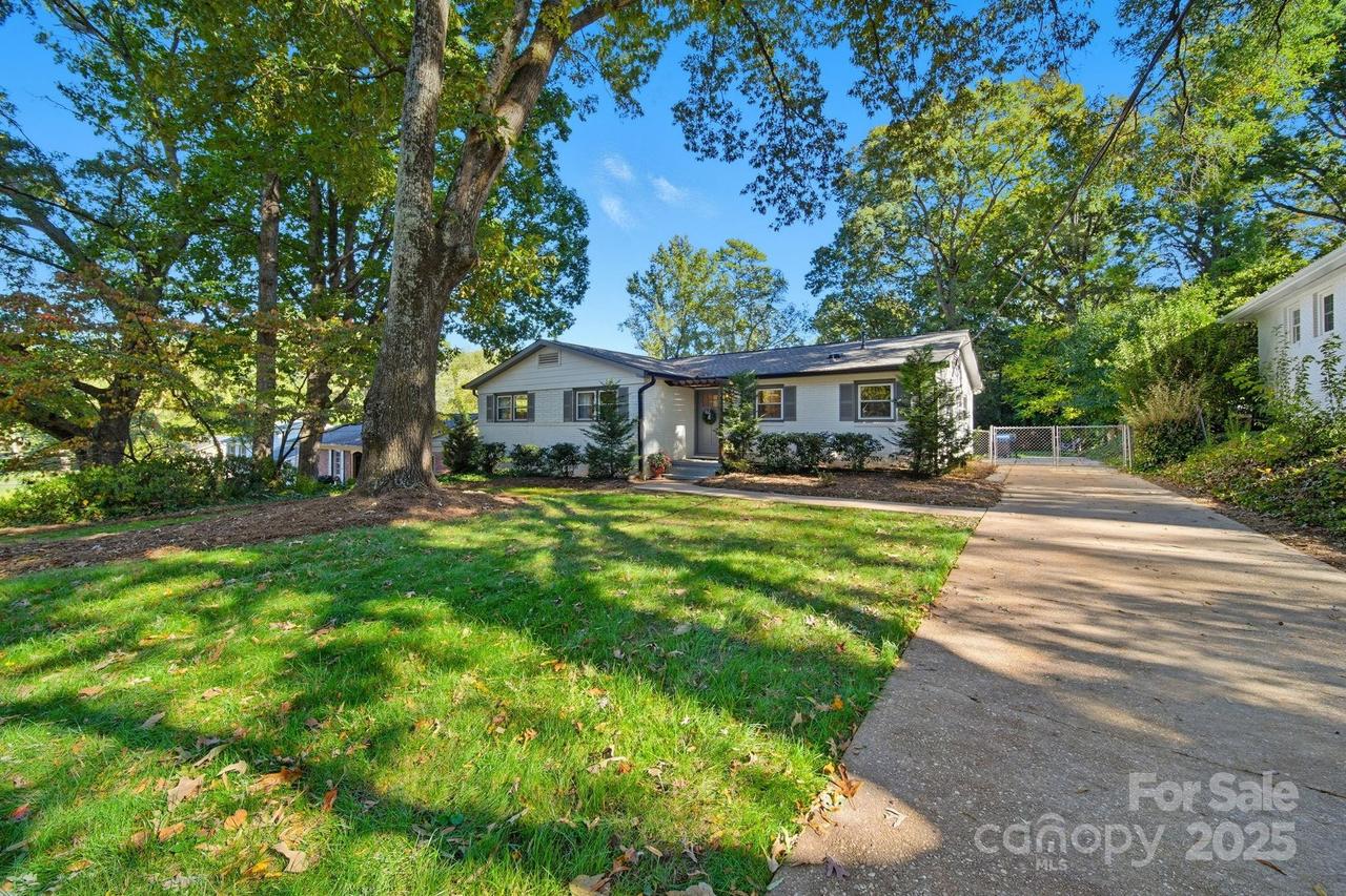 5631 Londonderry Rd., Charlotte, NC 28210