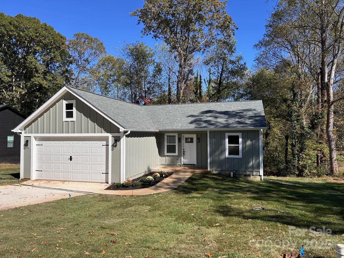 116 39th Avenue Ct., Hickory, NC 28601