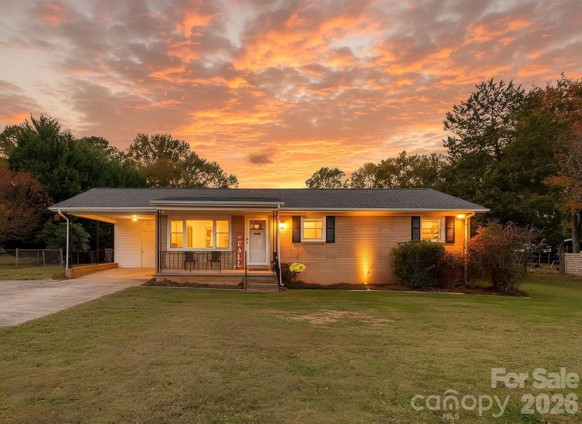 913 Harper Rd., Gastonia, NC 28056