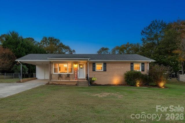 913 Harper Rd., Gastonia, NC 28056