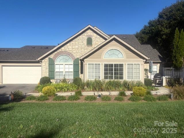 817 Wynnshire Dr. #B, Hickory, NC 28601
