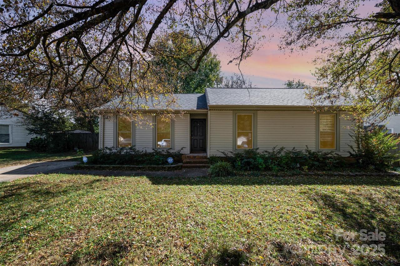 7528 Lancashire Dr., Mint Hill, NC 28227