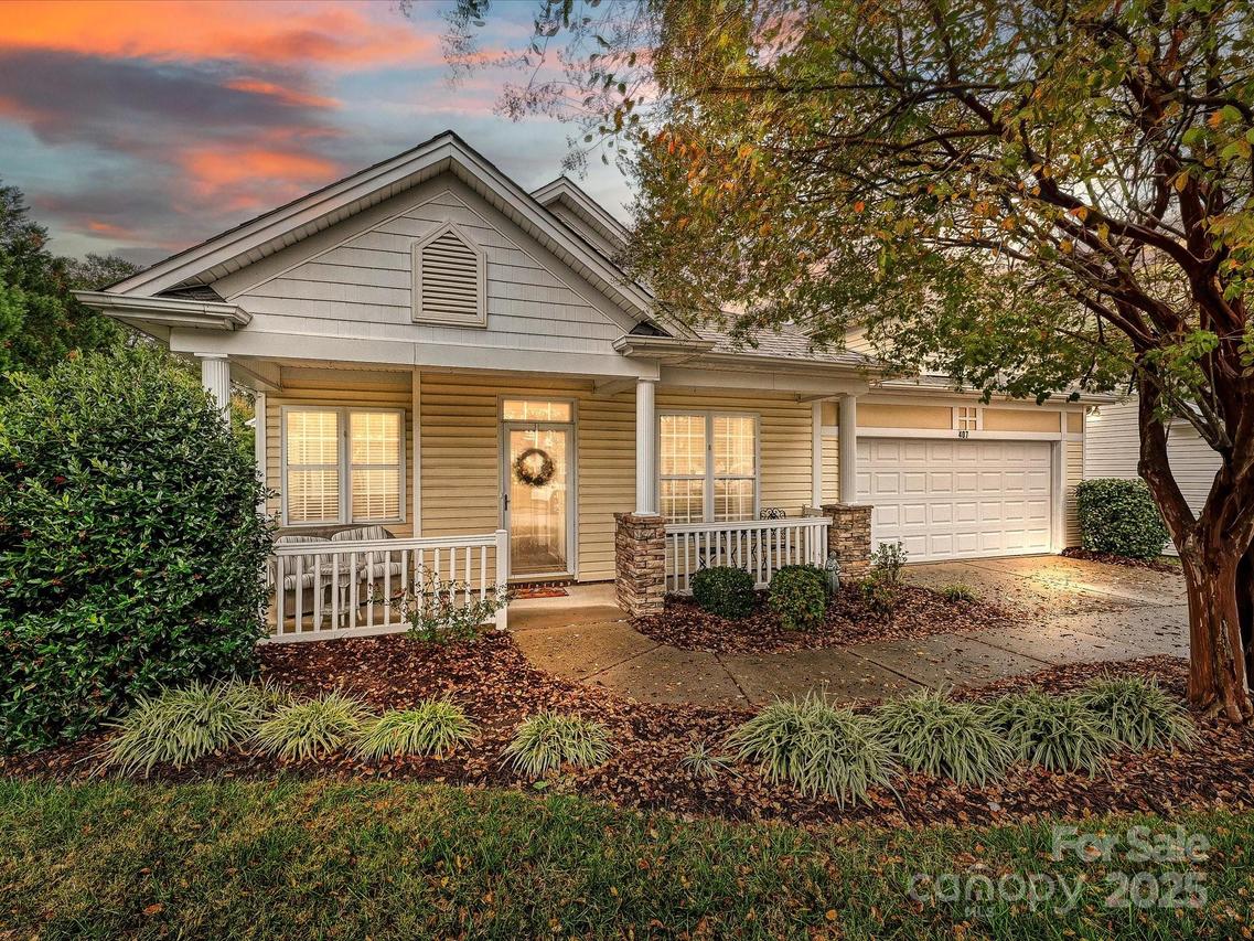 407 Ridgely Green Dr., Pineville, NC 28134