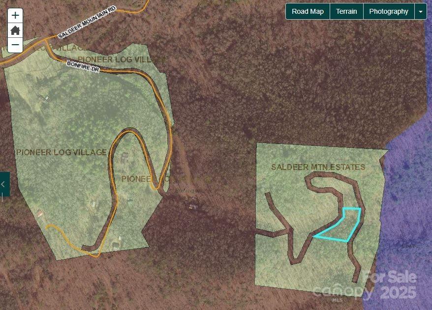 Bonfire Dr., Franklin, NC 28734