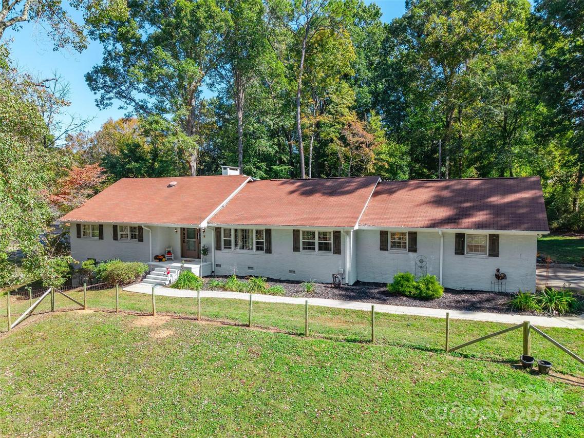2257 Rufus Ratchford Rd., Gastonia, NC 28056