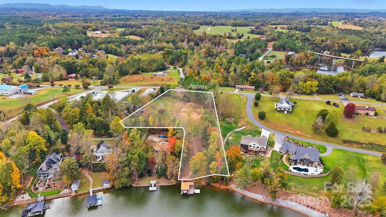 5411 Icard Ridge Rd., Hickory, NC 28601