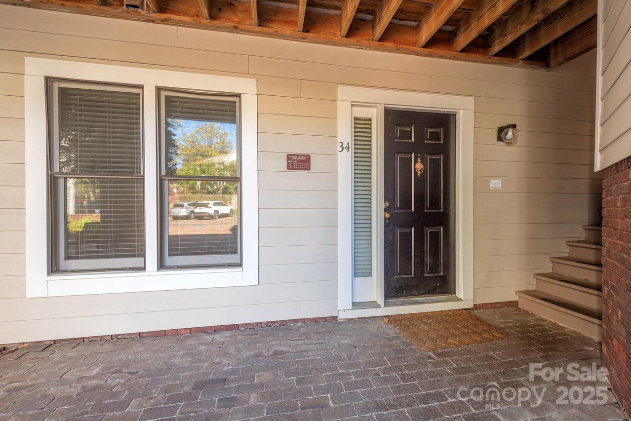 2715 Selwyn Ave. #34, Charlotte, NC 28209