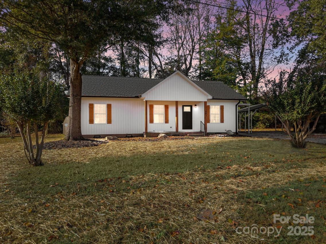602 Pecan St., Rockwell, NC 28138