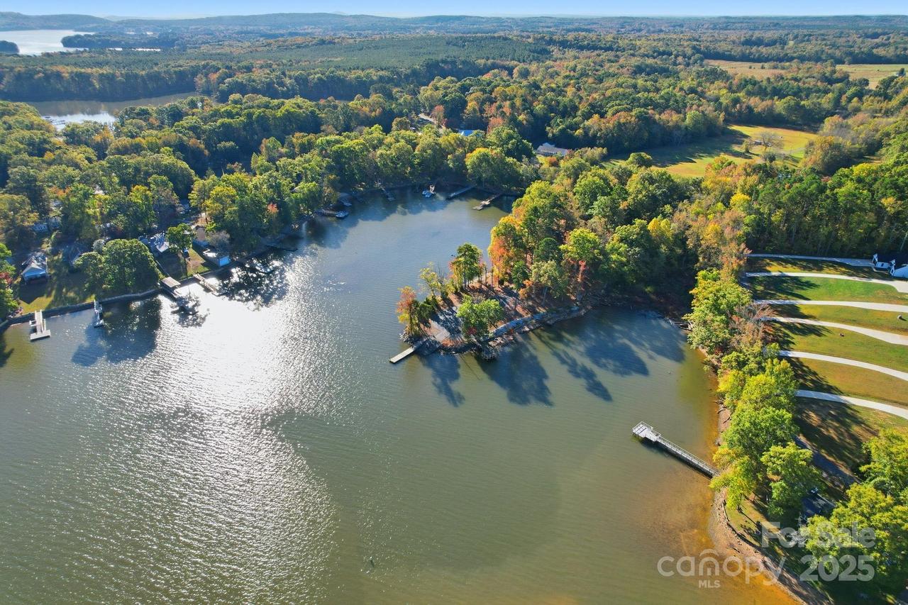 290 Sailboat Dr., Salisbury, NC 28146